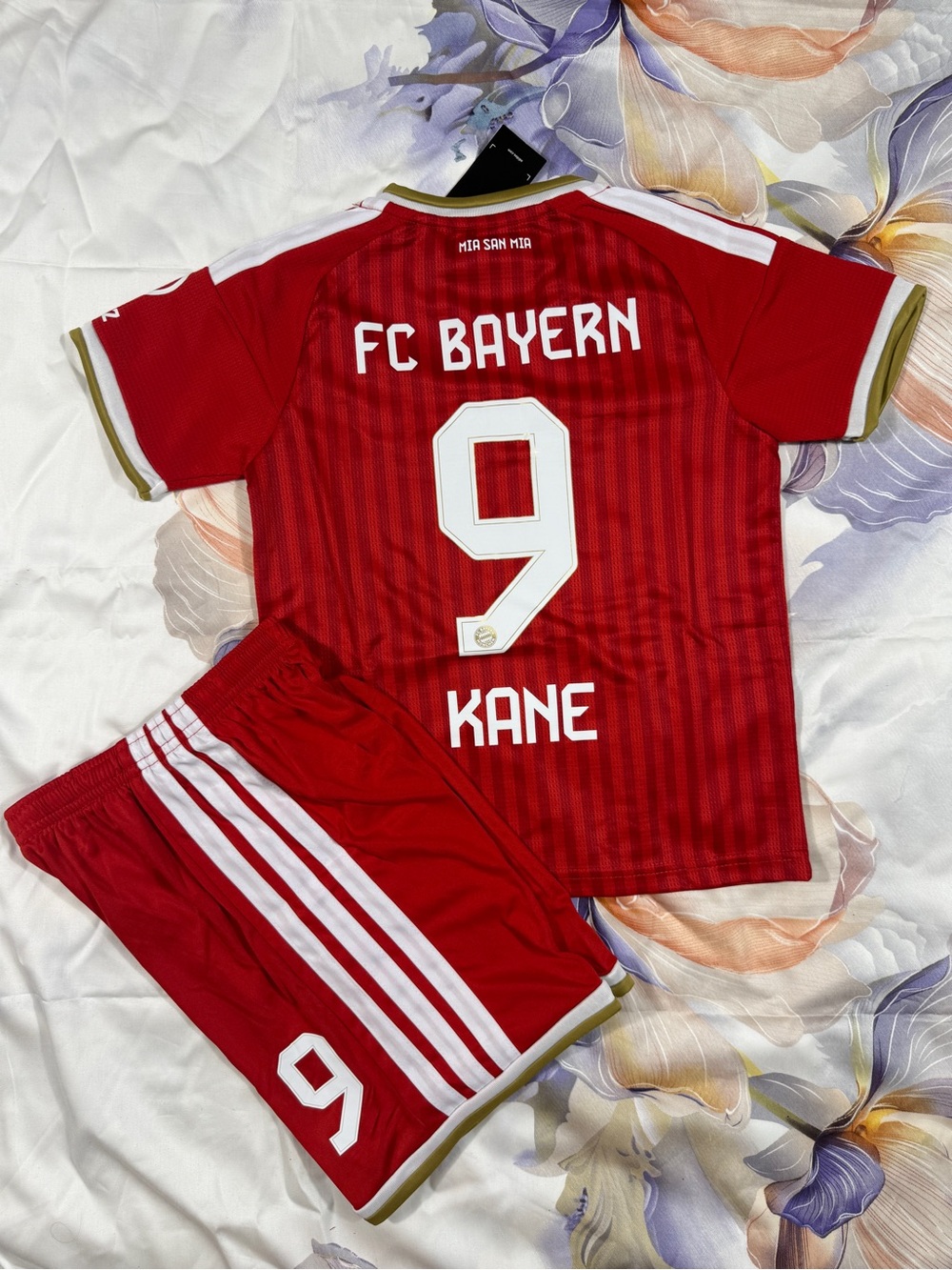 Fc Bayern 2026/27 Home kids soccer jersey set # Kane 9